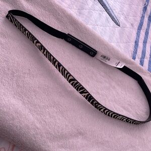 NWT Express zebra belt size L/XL